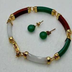 Vintage Jade and Sandstone Bracelet and earrings